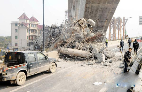 �@��2��23���ڜ������F���ݶι����Ĕz���o���յ����¹ʬF(xi��n)��(ch��ng)��